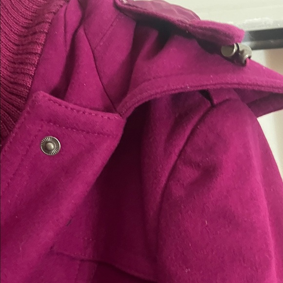 New York & Company Women's Deep Red Bomber Jacket - Picture 4 of 5